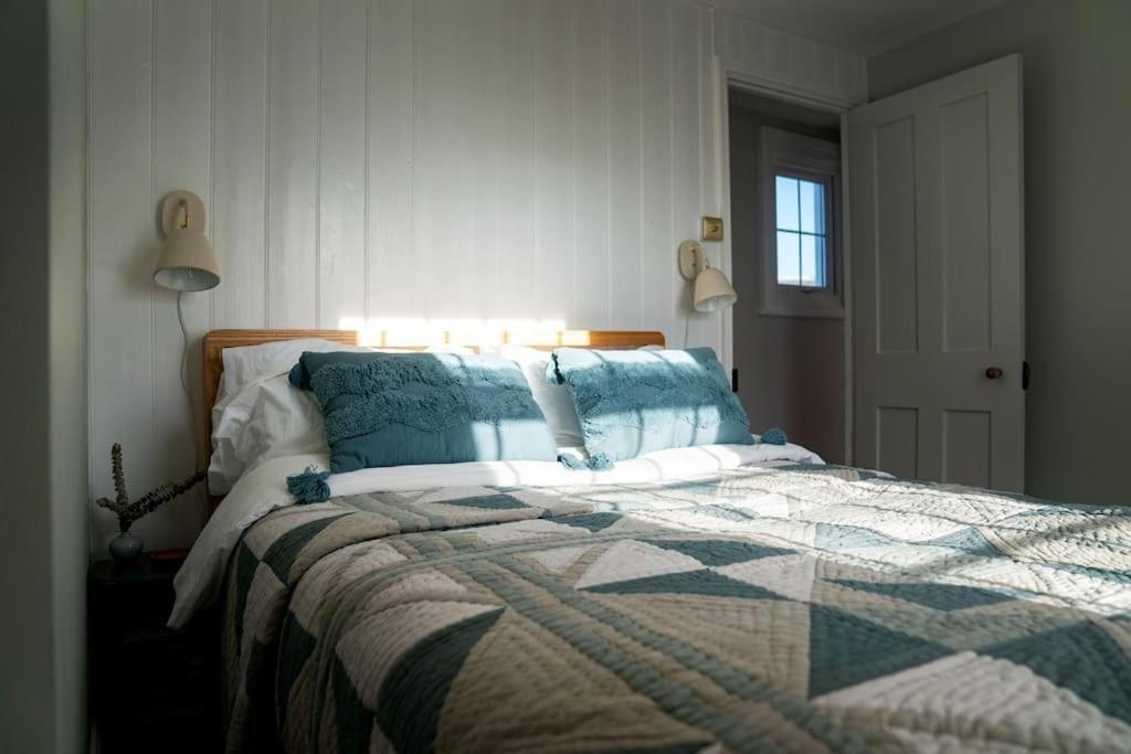 Northdene Cottage: Cozy Seaside Retreat with Woodburning Charm Deal Exterior photo